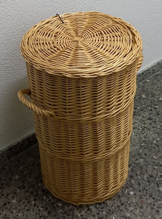 *WÄSCHE - KORB* FÜR ALLERLEI MIT DECKEL* H 55/DM 35CM (Gebraucht) in ...