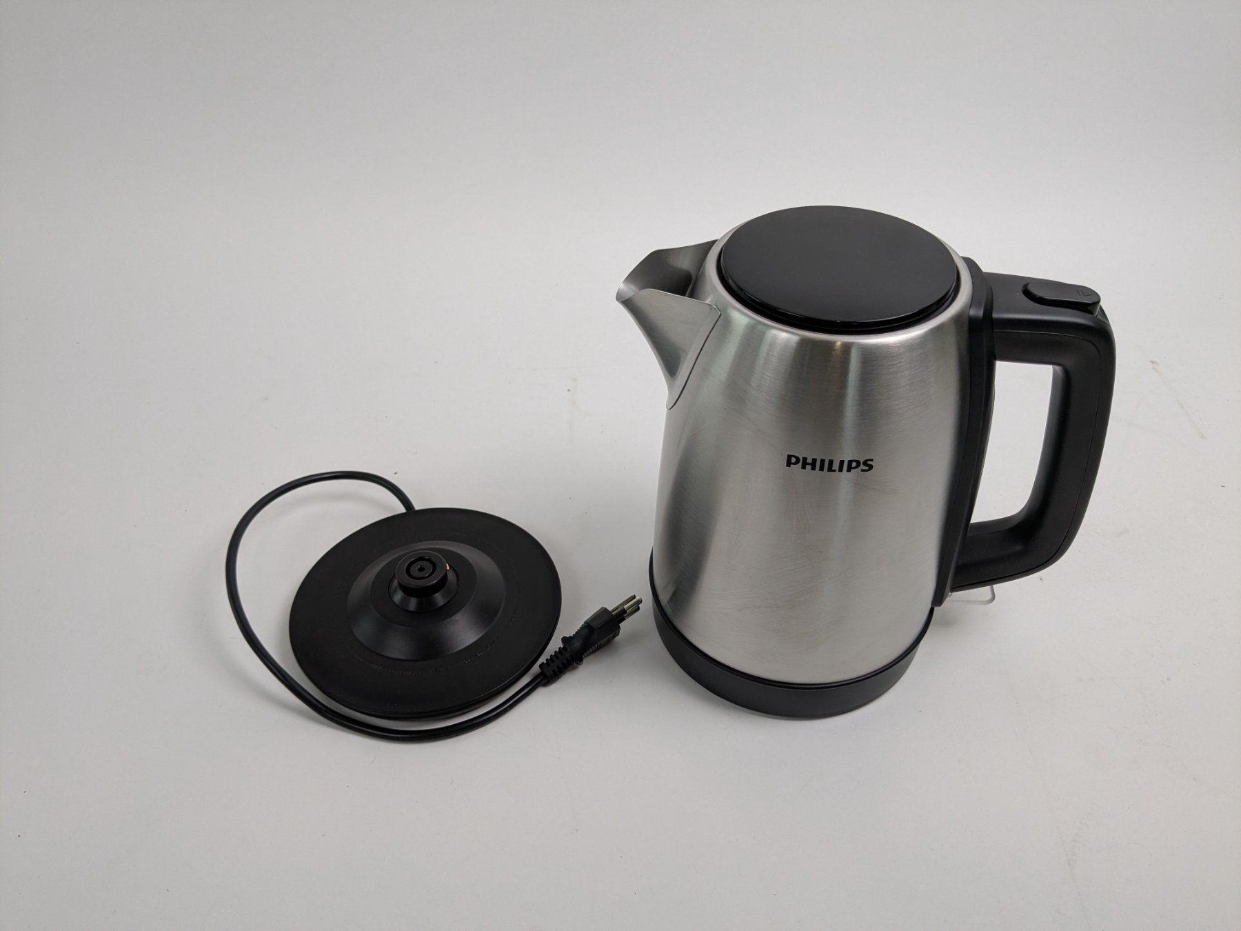 Philips Bouilloires électriques: PHILIPS Kettle Wasserkocher Edelstahl – Neuf (Voir description) à Dintikon par Restwert_Dintikon