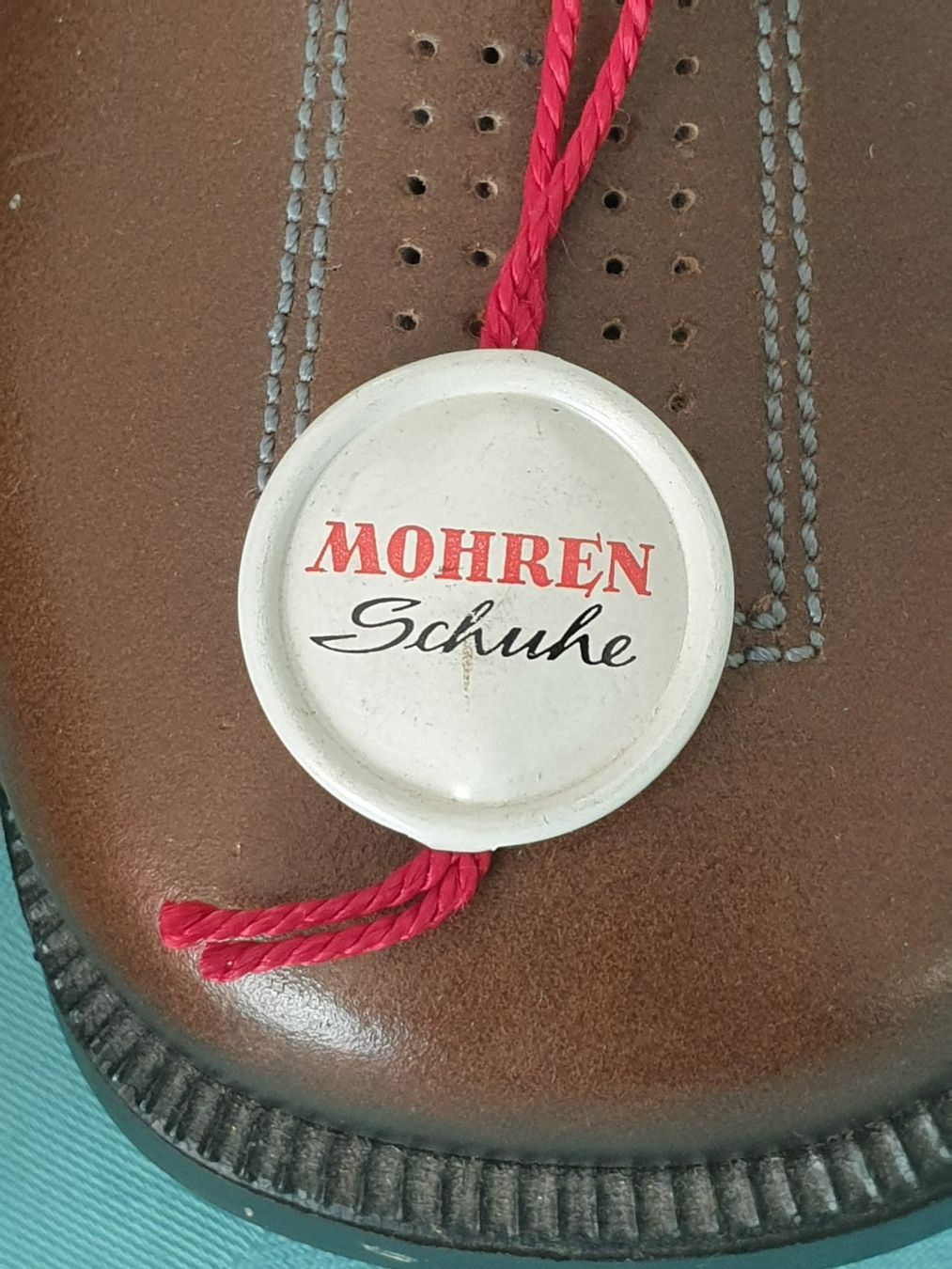 Scarpe per ragazzi: Vintage alte Kinder Schuhe – Usato da Mörschwil venduto da spirspi 3