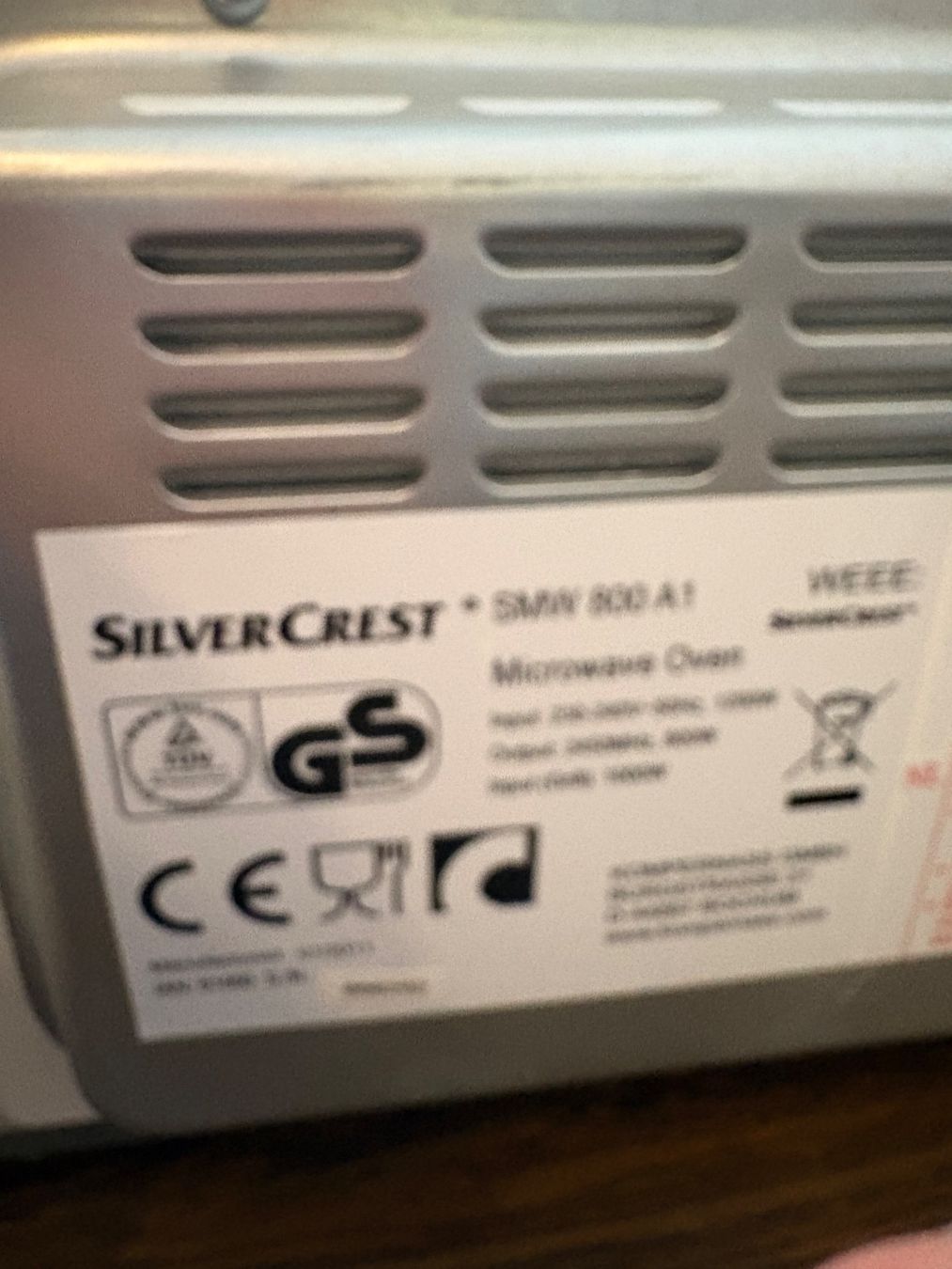 SilverCrest Elettrodomestici da cucina: Mikrowelle Silvercrest – Usato da Zürich venduto da welle-skitt 2