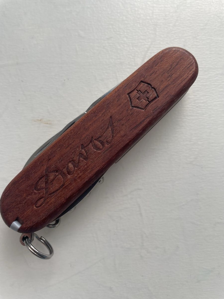 Victorinox Taschenmesser: Victorinox Spartan Holz Davos – Neu (gemäss Beschreibung) aus Horgen von Gentiana