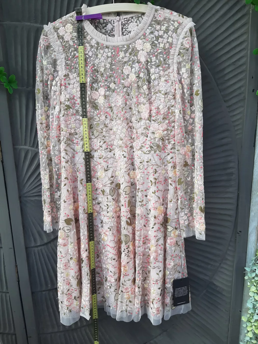 Kleider: Luxus Kleid Needle & Thread – Neu (gemäss Beschreibung) aus Bern von Preloved_NILE_4.Sale 9