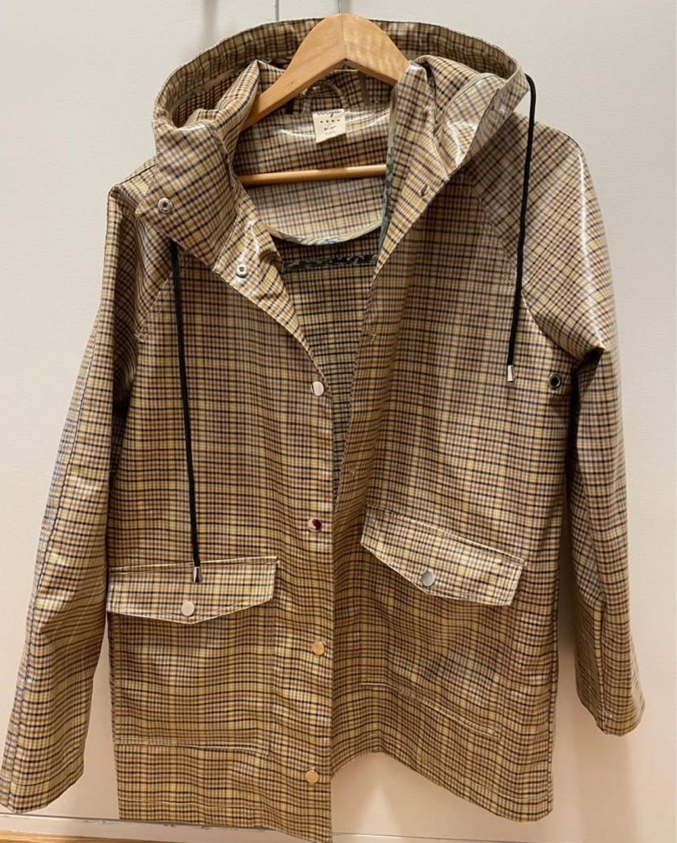 Giacche: Regenjacke Grösse 38/40 – Usato da Bern venduto da calana80