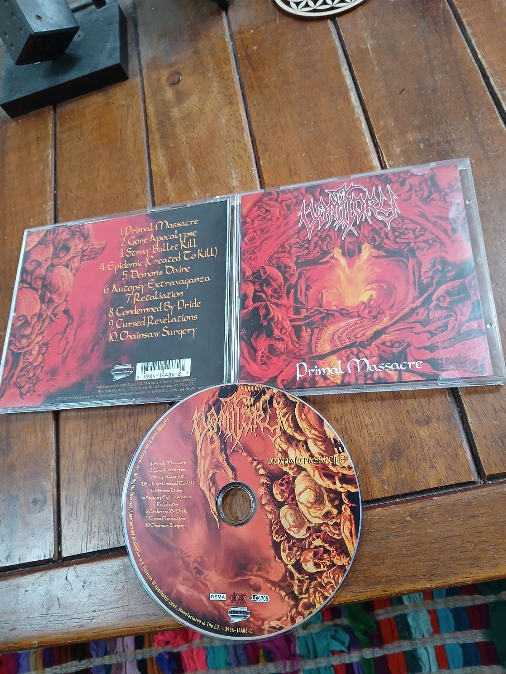 CD: vomitory - primal... – Usato da St-Cergue venduto da VeganWarrior