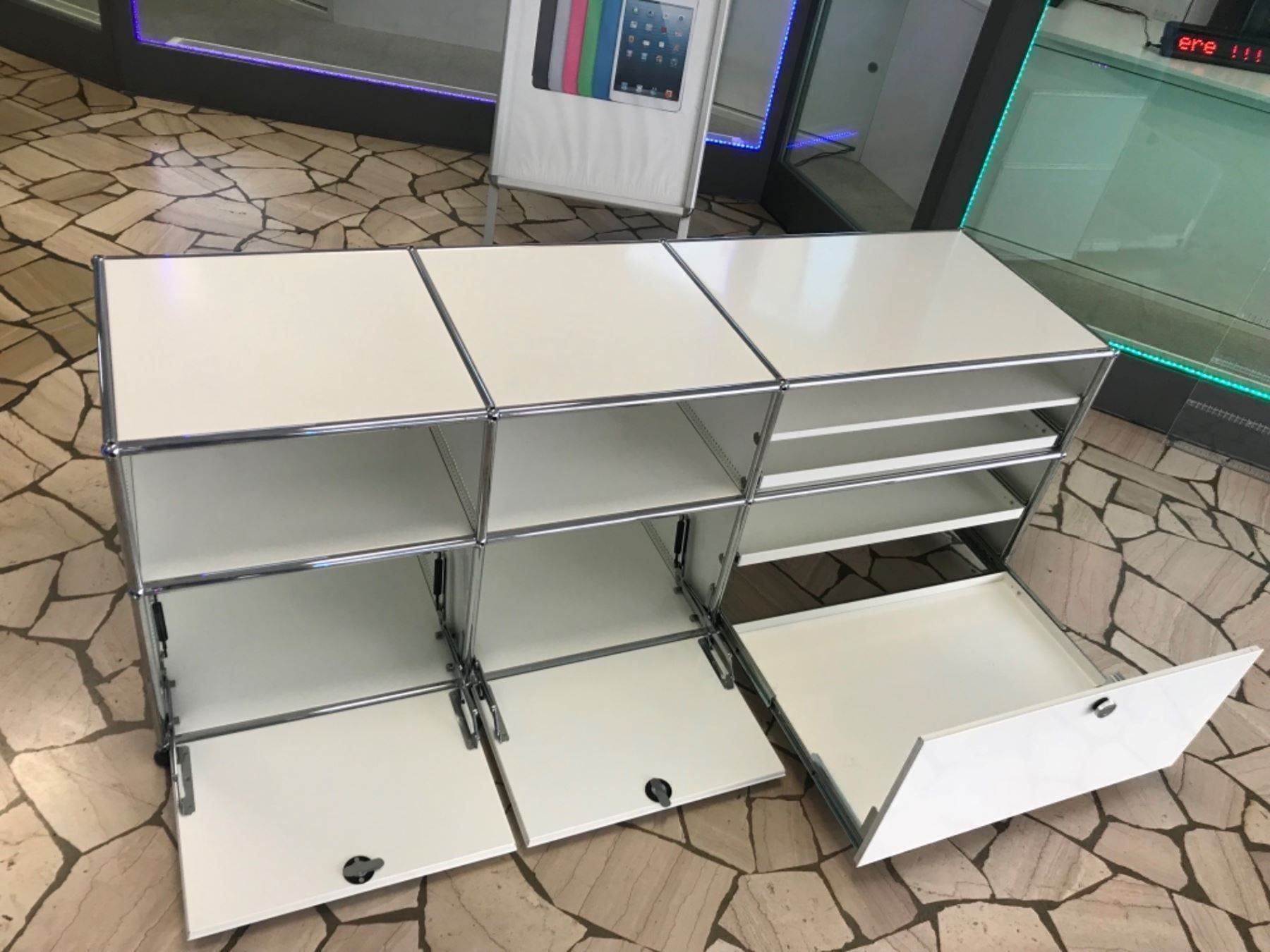 Kommoden: USM PRAXIS  MöBEL  Sideboard  WEISS – Gebraucht aus Thun von Thuno6 3