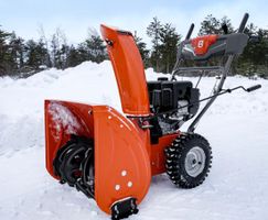 Husqvarna ST 124 - Schneefräser