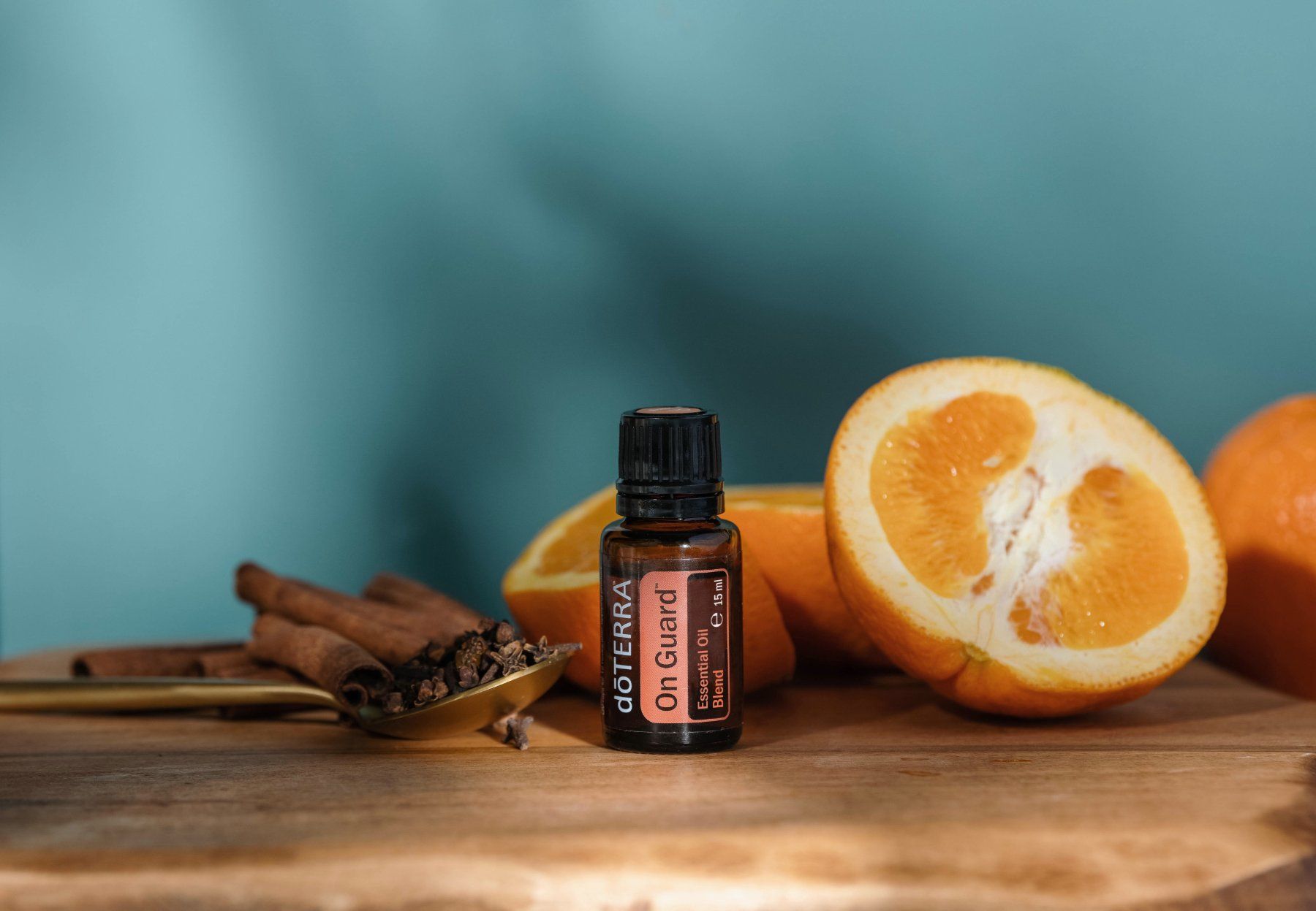 Doterra Oli essenziali: doTERRA On Guard Essential Oil Blend 15ml – Nuovo e nell'imballaggio originale da Olten venduto da Duft-Atelier-Schweiz 1