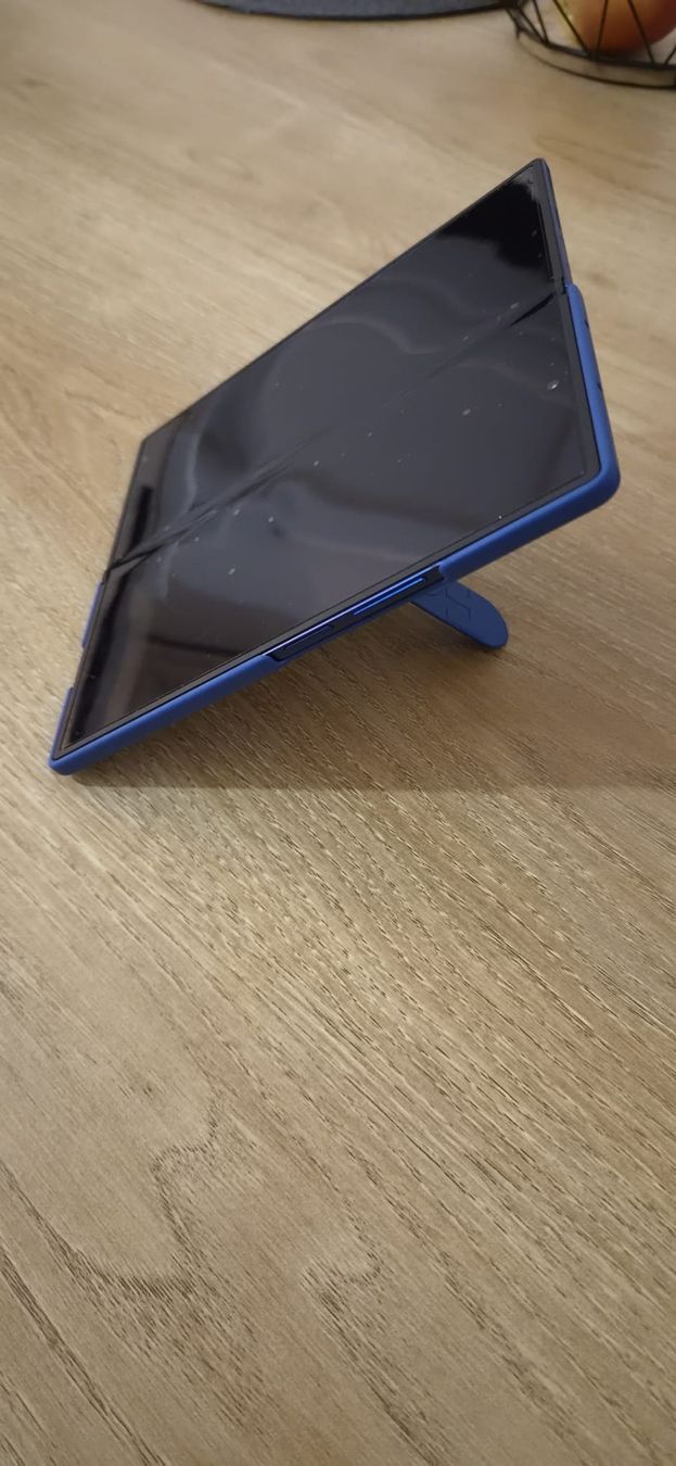 Samsung Telefoni cellulari / Smartphones: Samsung Galaxy Z Fold7 – Nuovo (secondo la descrizione) da Uster venduto da fil_ybs9 4