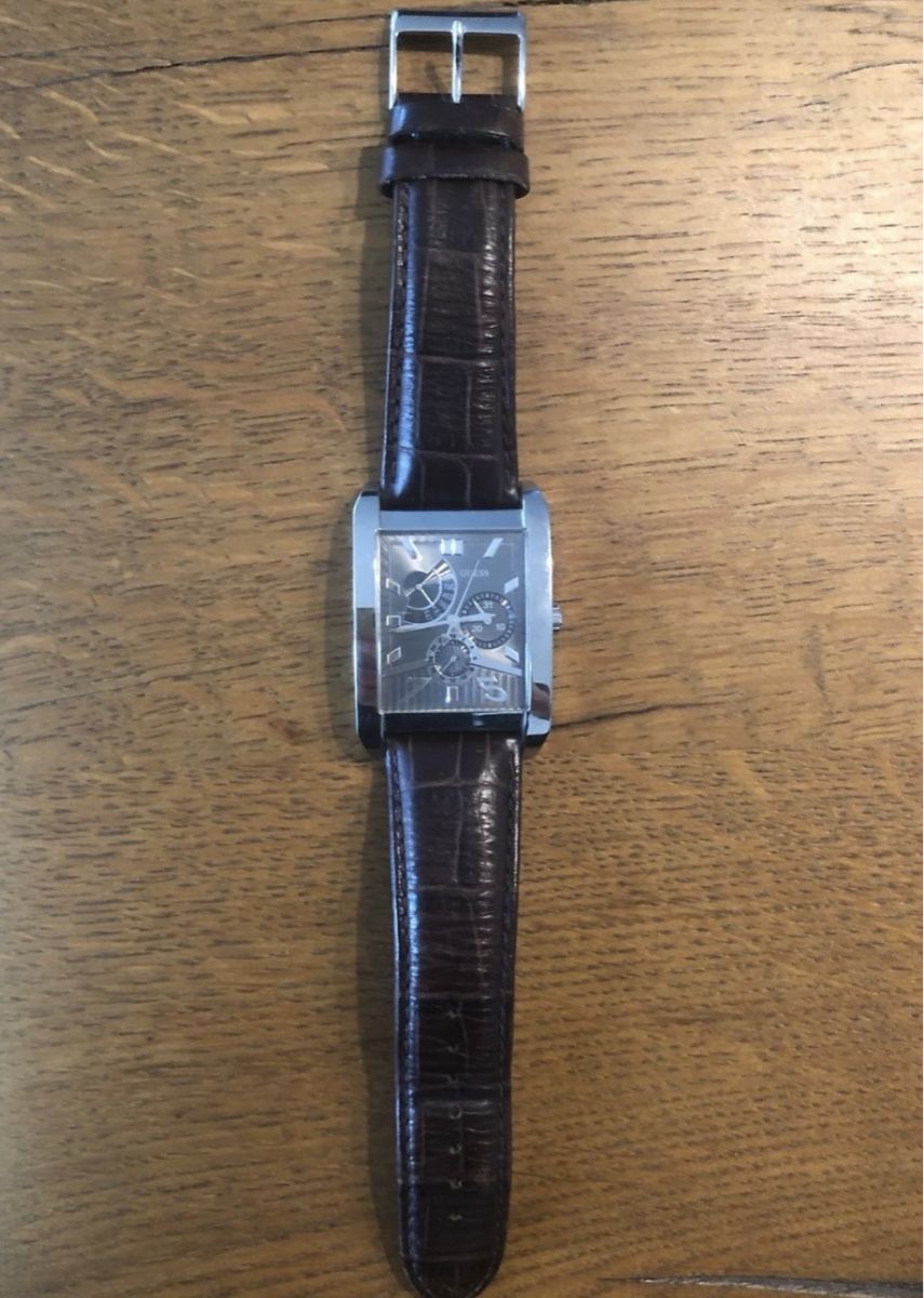 Guess Bracciali & Braccialetti: Uhr mit Lederarmband – Nuovo (secondo la descrizione) da Luterbach venduto da r98
