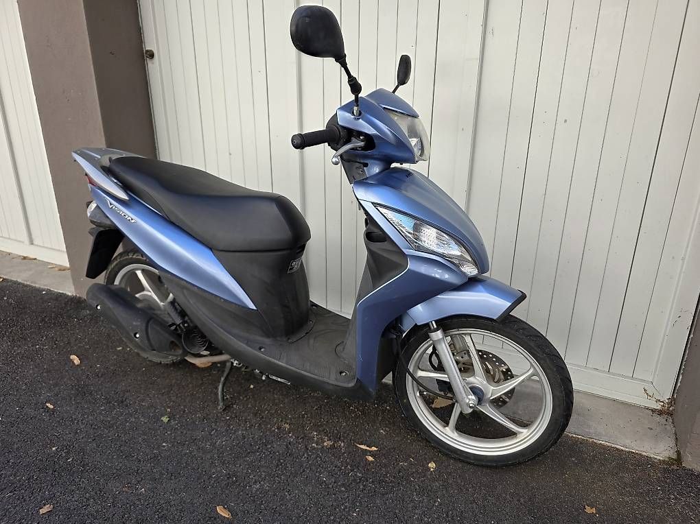 Scooters: Honda Vision 110cc – Gebraucht aus Le Grand-Saconnex von mat_gyj9