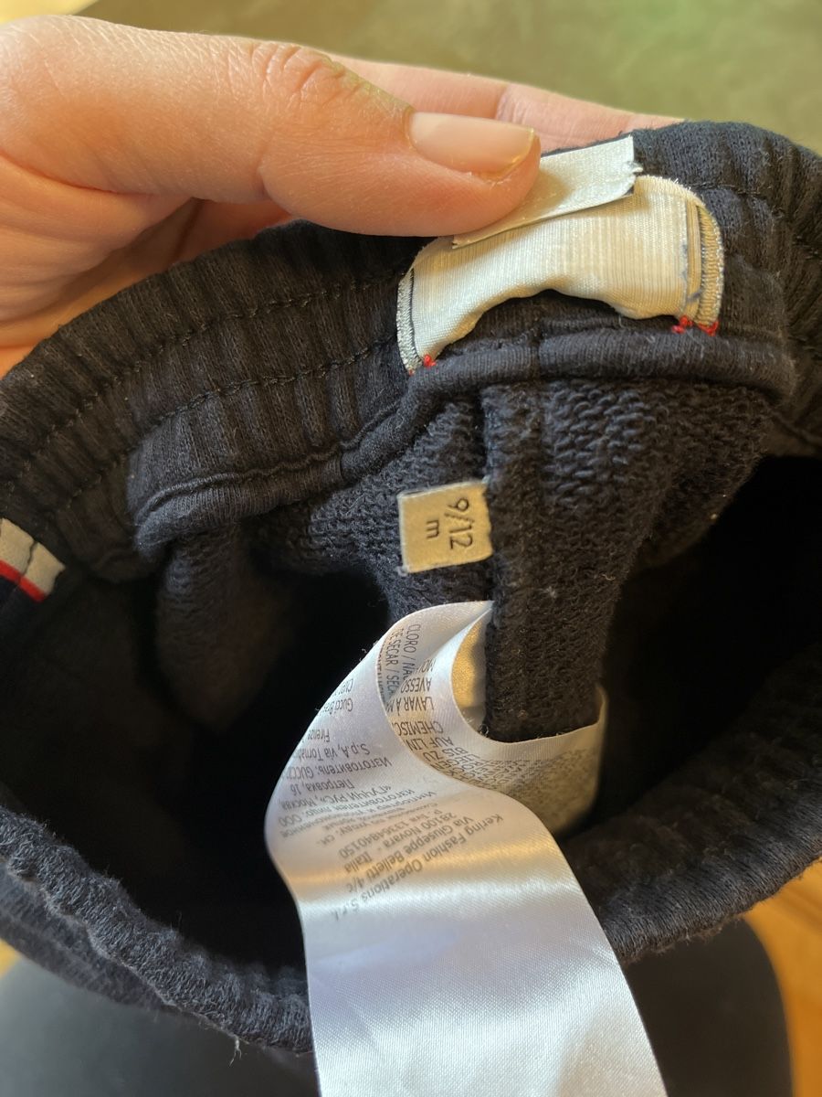 Gucci Pantaloni: Gucci Jogginghose 9 - 12 Monate – Usato da Uster venduto da Kalici1 2