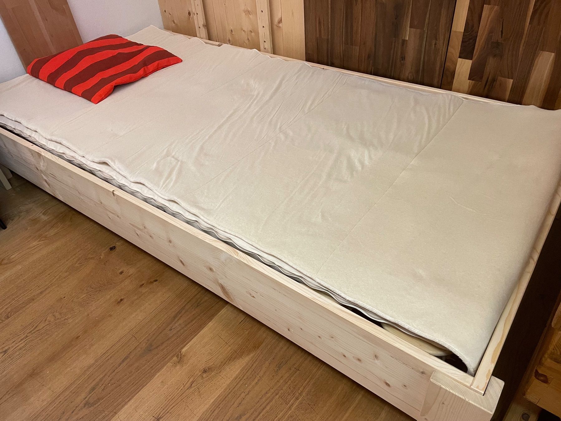 Letti: Ergonomisches  Naturbett - analog .''''''Samina'''''''' – Nuovo (secondo la descrizione) da Illnau venduto da HolzmanufakturIllnau