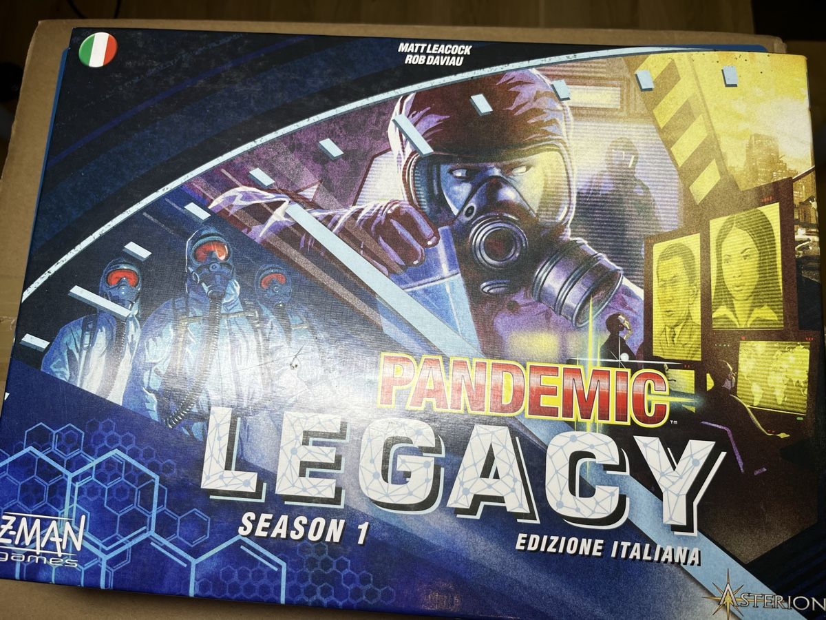 Giochi: Pandemic Legacy ITA already compleated – Usato da Ecuvillens venduto da rikko_92