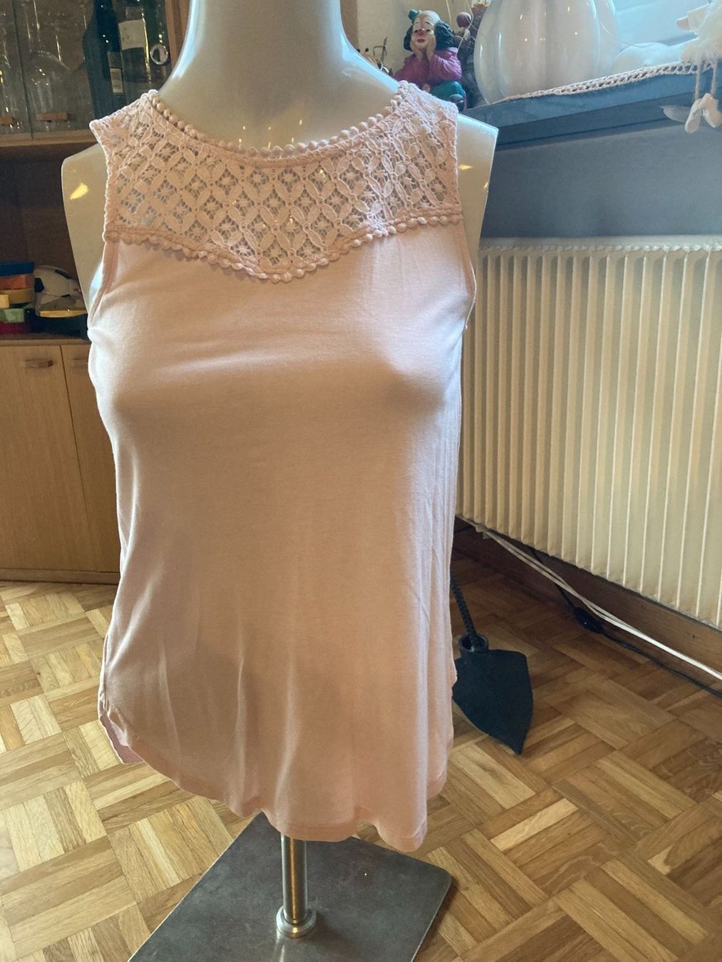 H&M Tops: Top – D'occasion à Balsthal par dasesaro