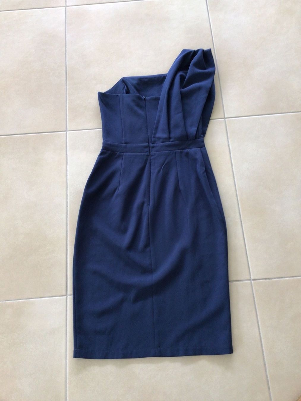 Vestiti: Elegantes Kleid, One-Shoulder, dunkelblau, Gr. S – Usato da Frauenfeld venduto da Stehojen 1