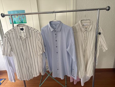 2 sommer Hemden Gr. L (112 cm) mit gratis business hemd