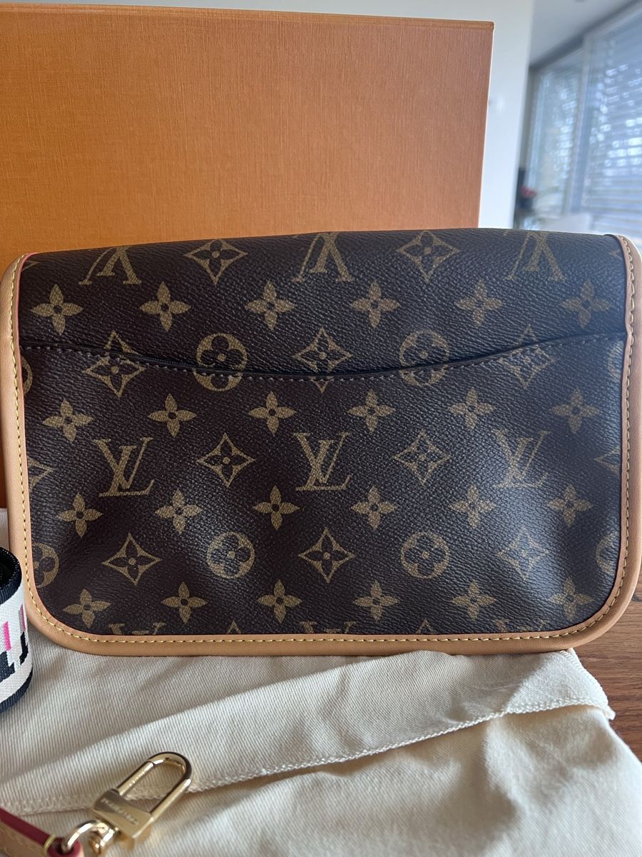 Louis Vuitton Taschen für Damen: Louis Vuitton Diane – Neu (gemäss Beschreibung) aus Eggenwil von London72 3