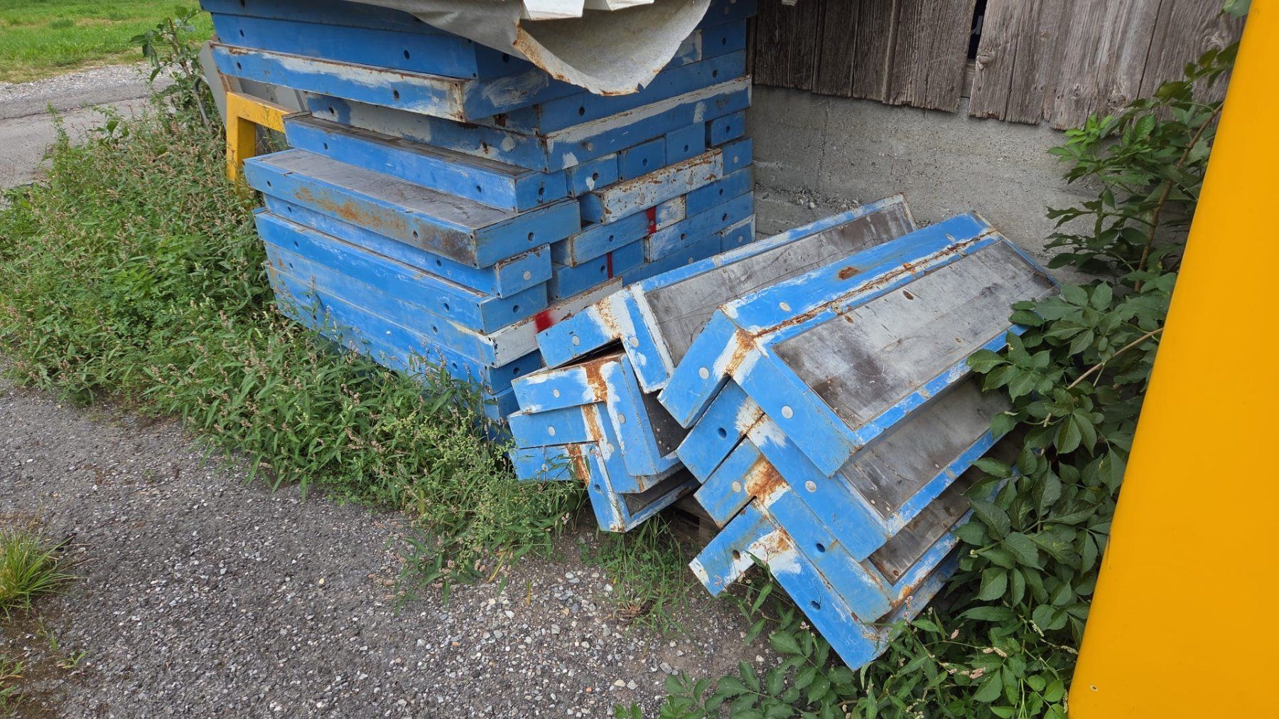 Tutti gli attrezzi: Schalungsplatten ohne Verbindungsteile – Usato da Bilten venduto da pet_2bbl