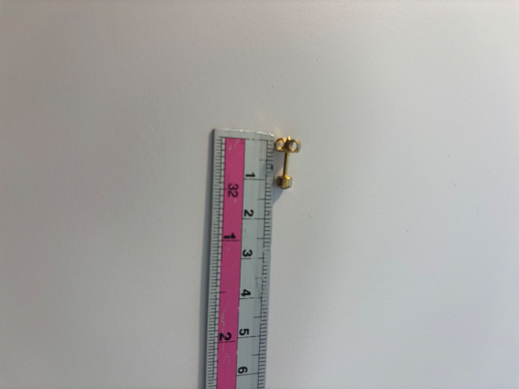 Orecchini pendenti & Orecchini a lobo: Einzelner 18 Karat Gold Ohrstecker / Piercing – Usato da Zürich venduto da Almog 3
