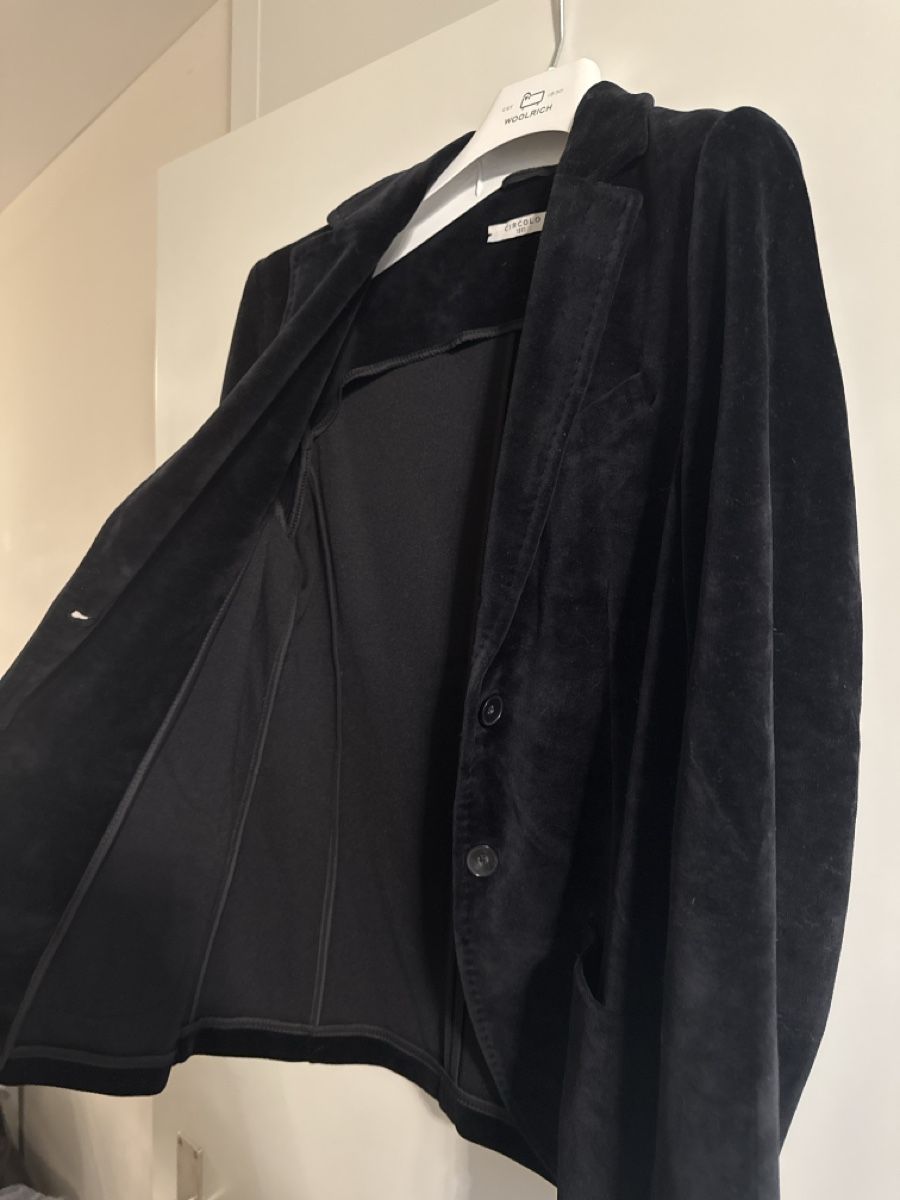 Circolo Vestes: Schwarzer Samt-Blazer Gr. 44 – D'occasion à Zürich par SEDRAEN 1