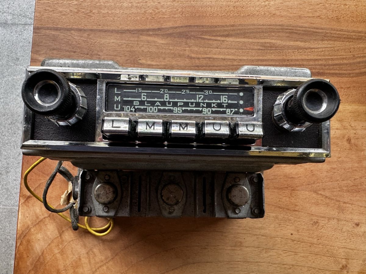 Blaupunkt Radio: Blaupunkt Köln TR DE LUXE – Usato da Starrkirch-Wil venduto da charlywatson