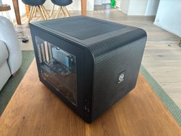 Home Server / NAS – Intel i3, 16 GB ECC RAM, 2× WD Red 2 TB,