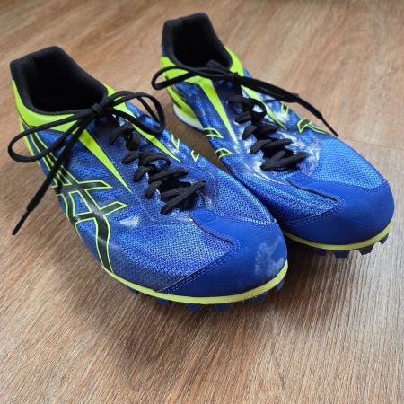 Asics Laufschuh Spikes Herren Gr. 45 Neuwertig