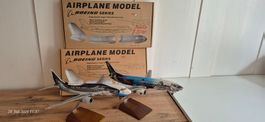 2 Stk. hochwertige 1:100 Boeing 737 Flugzeug Modelle ab 1Fr.