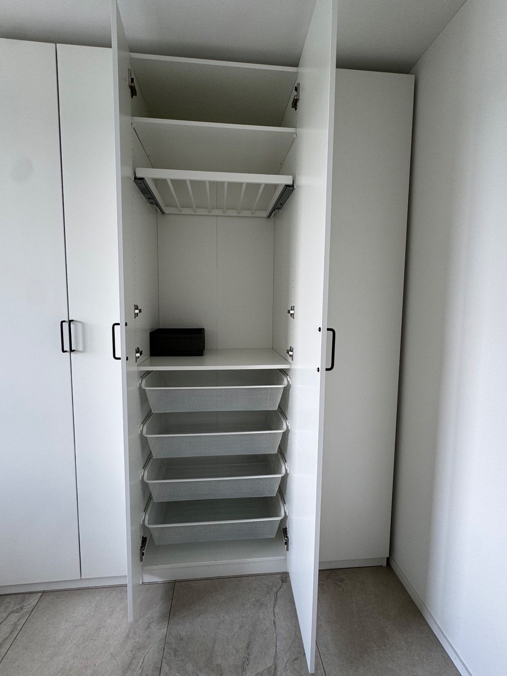 Ikea Armoires: Ikea Pax Kleiderschrank – D'occasion à Birmensdorf ZH par Awelti 2