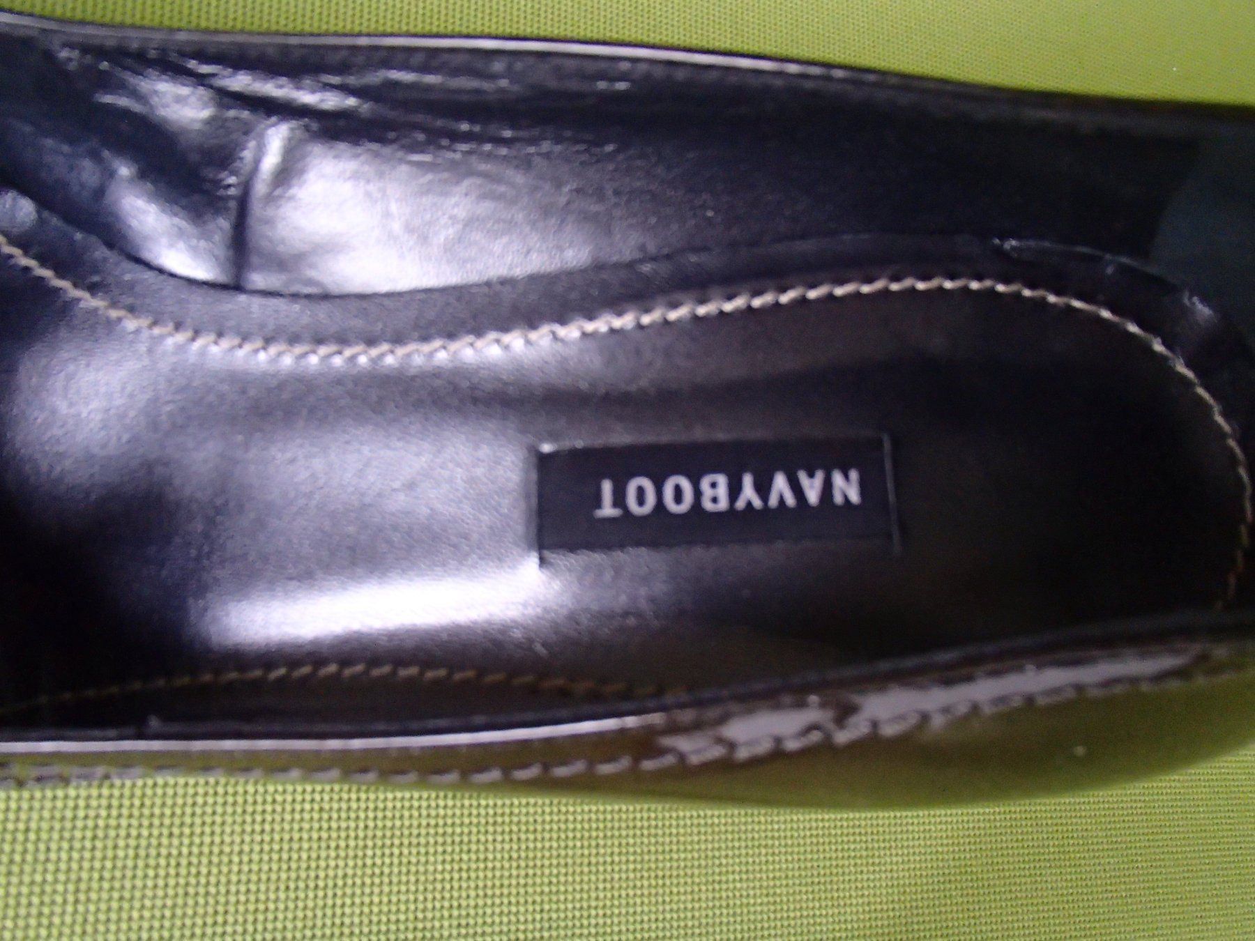 Navyboot Chaussures femmes: neue NAVYBOOT Lack Leder Pumps Gr. 40 – Neuf avec emballage d'origine à Schöfflisdorf par pullux 5