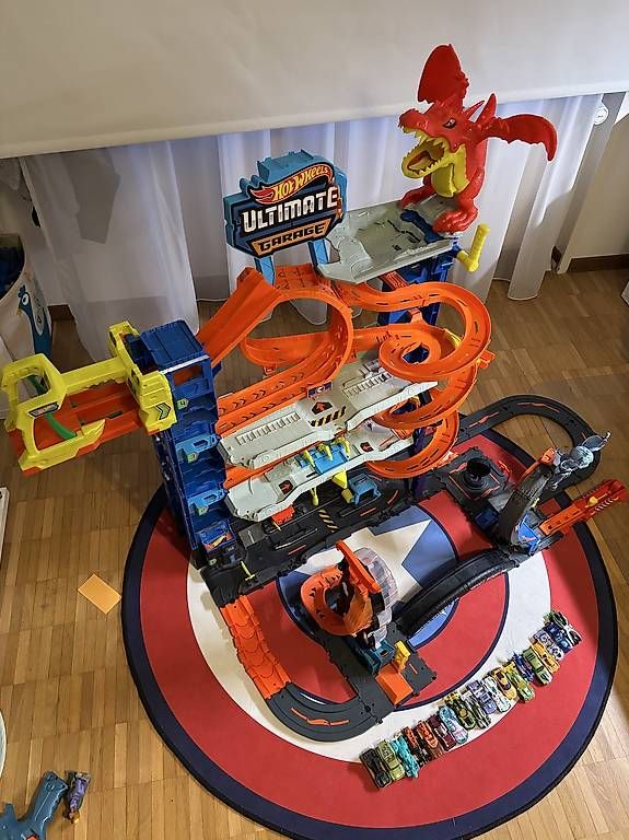 Spielzeuge: Hot Wheels Ultimate Garage Set – Gebraucht aus St-Prex von Sirom83 2