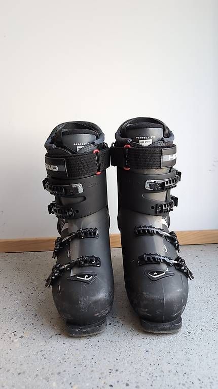 Head Scarpe da uomo: Chaussures de ski Head AdaptEdge 125 taille 45 – Usato da Lausanne venduto da pie_n2mq 1