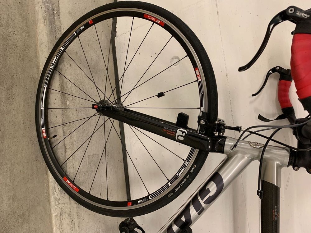 Vélos: Giant Rennrad – D'occasion à Zürich par divertimento4 4