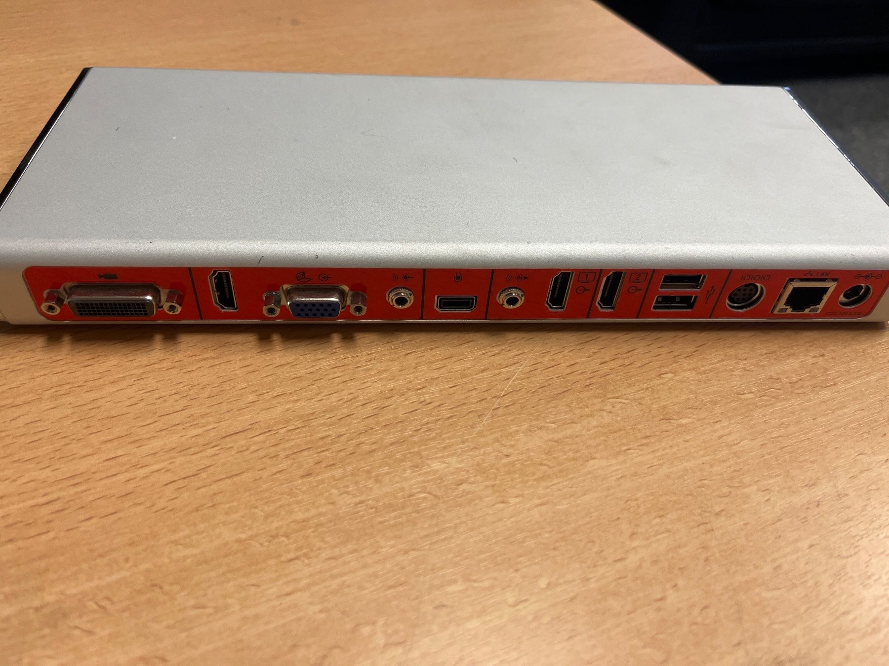 PCs: Polycom RealPresence Group 310 – Gebraucht aus Wallisellen von Audio_Video_UC 1