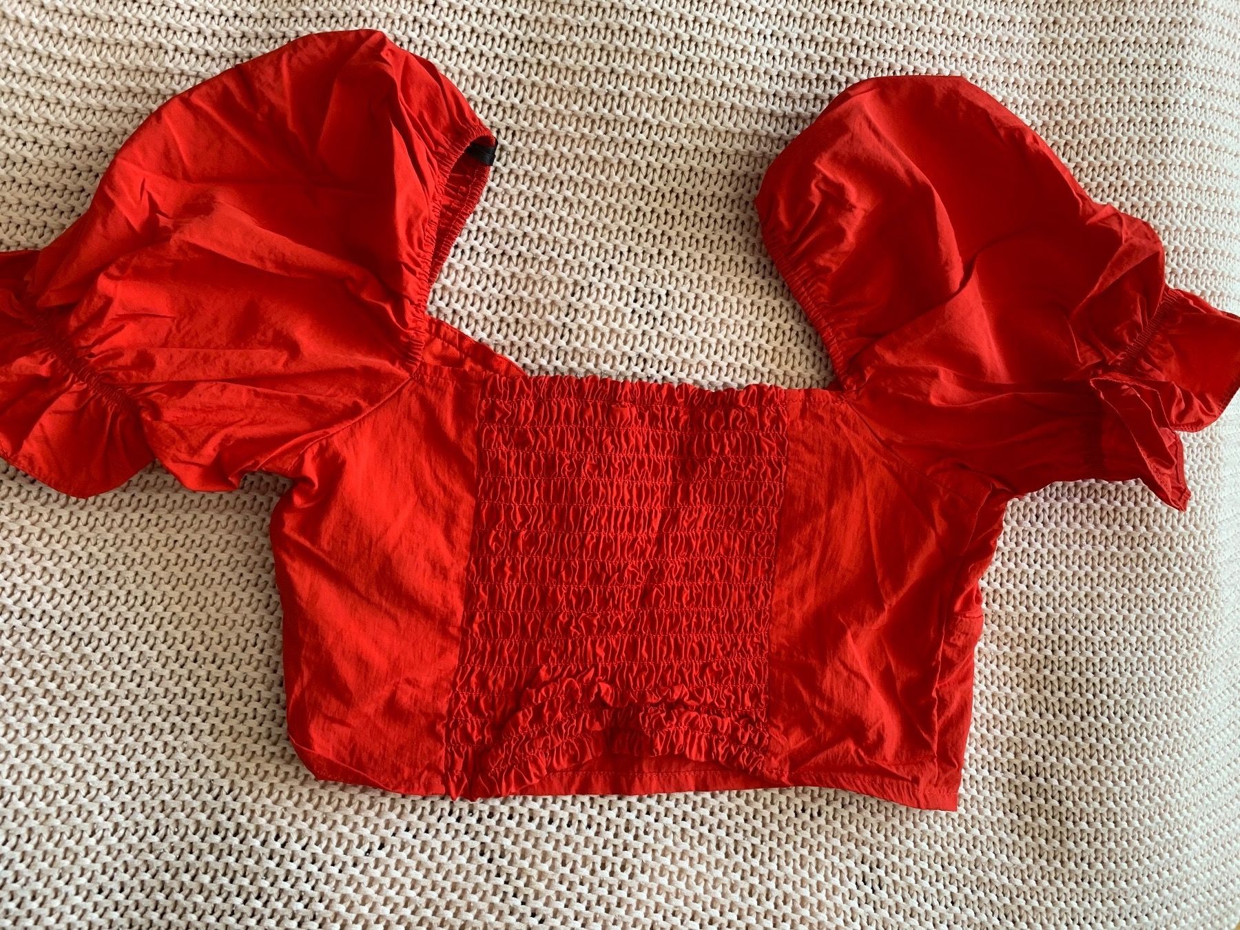 H&M Tops: Crop top rouge manches bouffantes – Neu (gemäss Beschreibung) aus Montreux von iza_peche8 3