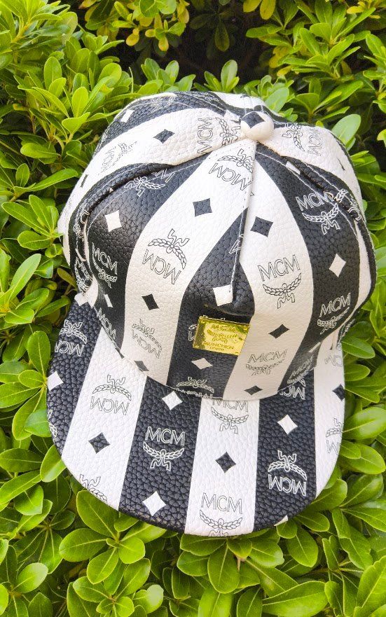 Altro in  Abbigliamento & Accessori: Snapback  ap – Nuovo (secondo la descrizione) da Castagnola venduto da Cat-WomenX 2