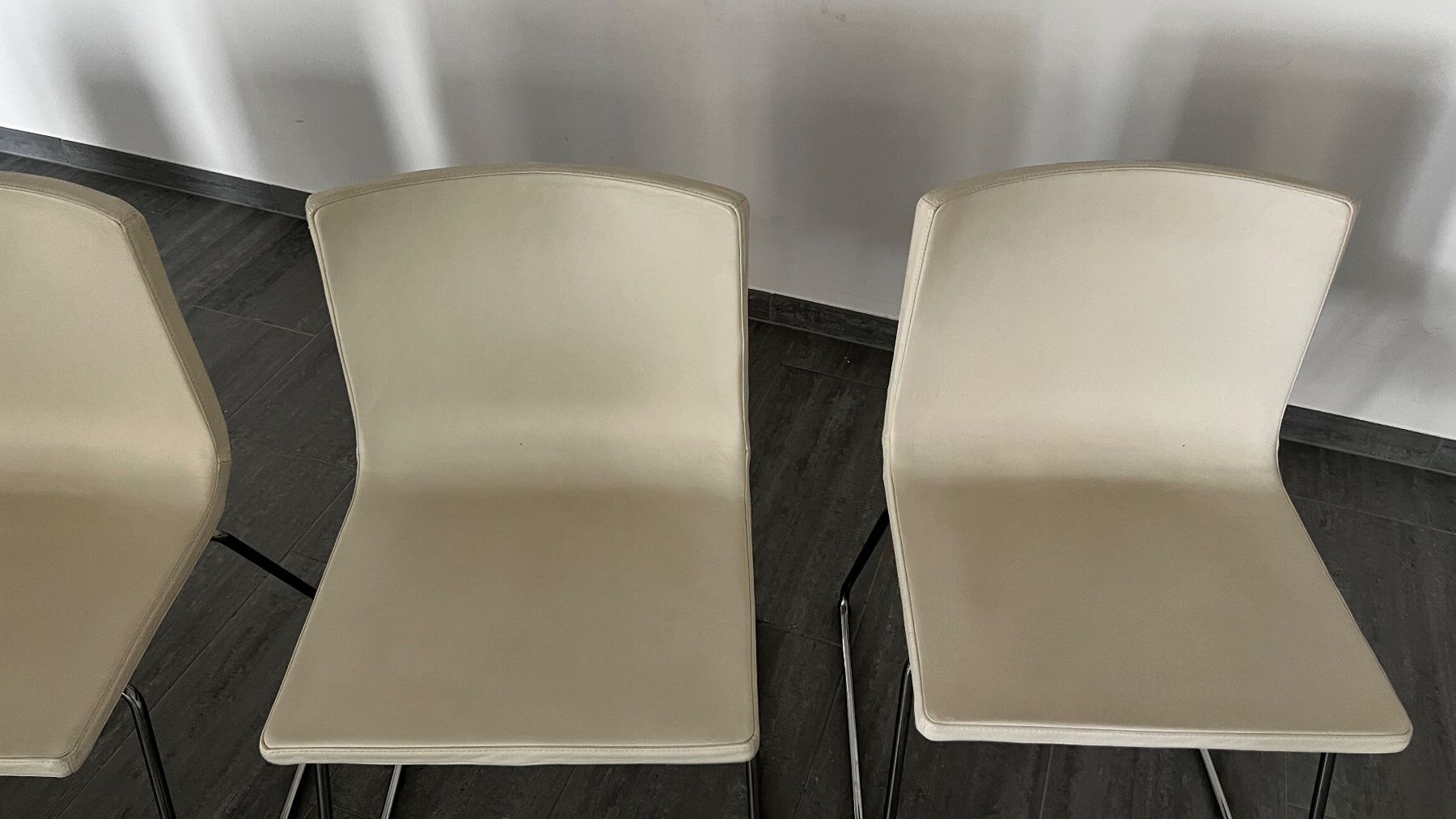 Ikea Sedie: 6 IKEA BERNHARD Lederstühle weiss – Usato da Uster venduto da flow-n-retro 5