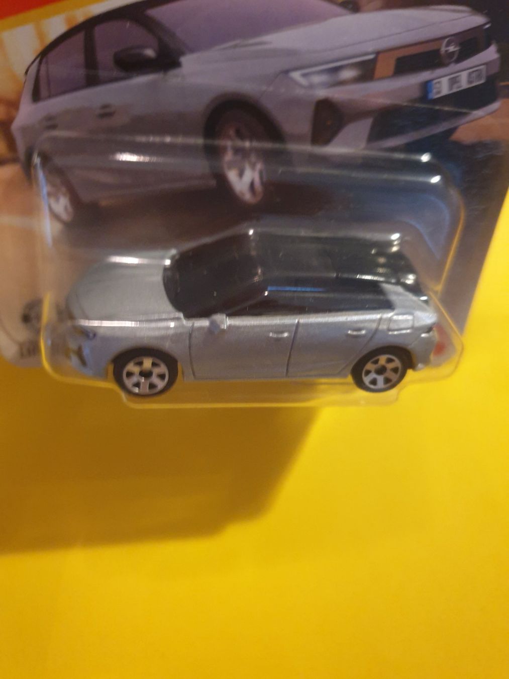 Matchbox Voitures modèles: Matchbox OPEL ASTRA – Neuf avec emballage d'origine à Oftringen par Rotor 4