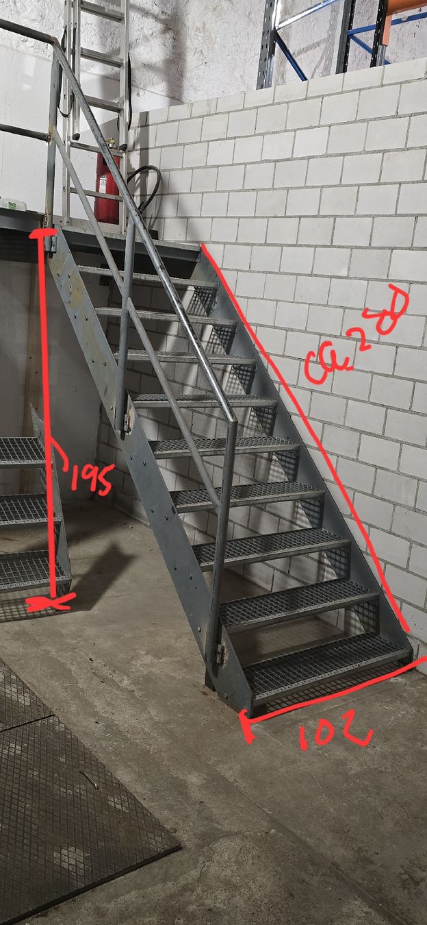 Treppen: Treppe Metalltreppe Stahltreppe – Gebraucht aus Weiningen ZH von ped_fbx2