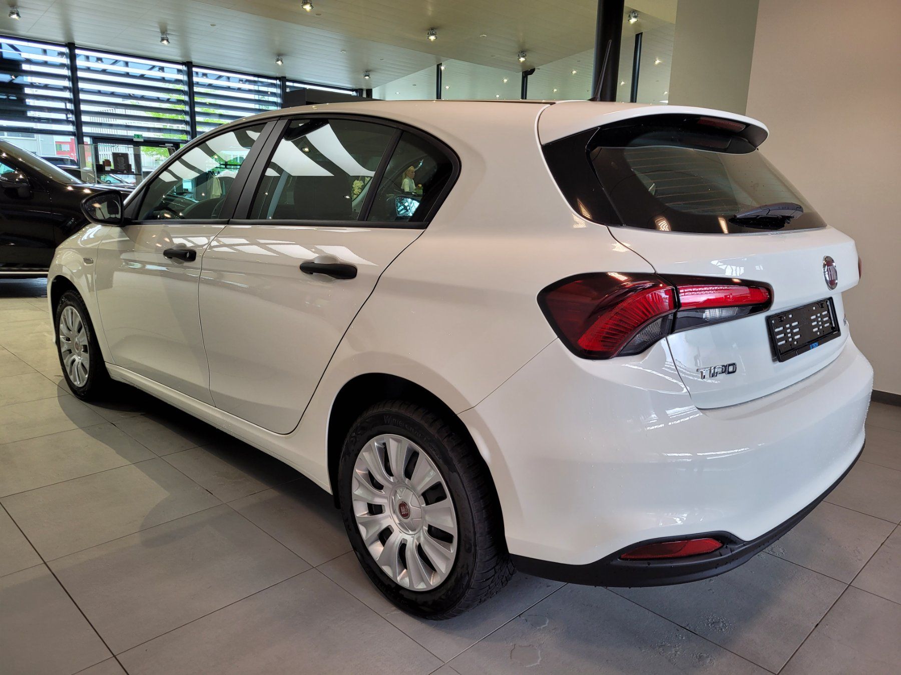 Fiat Automobili: FIAT Tipo Hybrid 1.5 Cult – Usato da St. Gallen venduto da HirschAutomobileAG 6