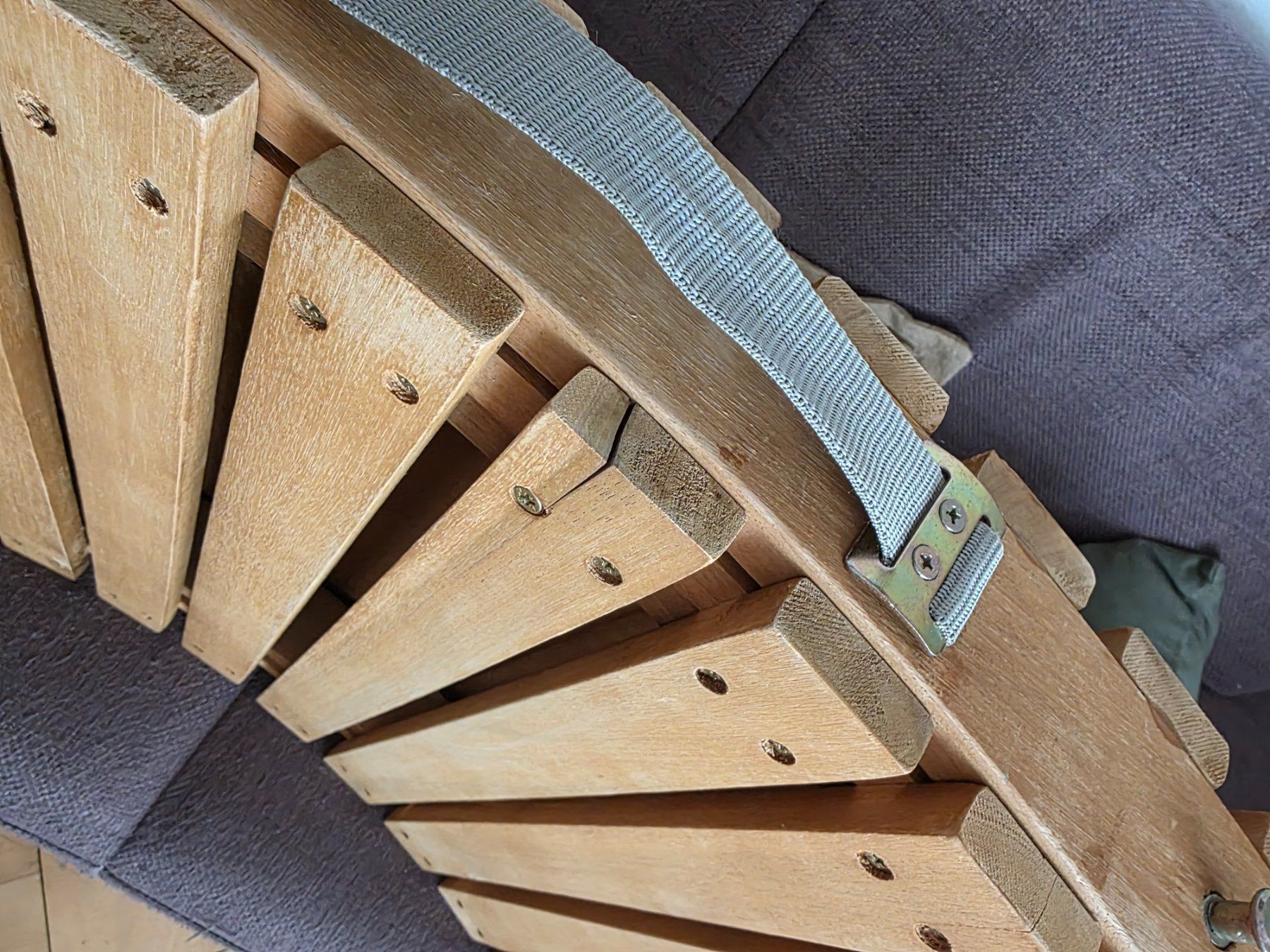 Sedie a sdraio: Liegestuhl aus Holz – Usato da Bern venduto da Enya1 3