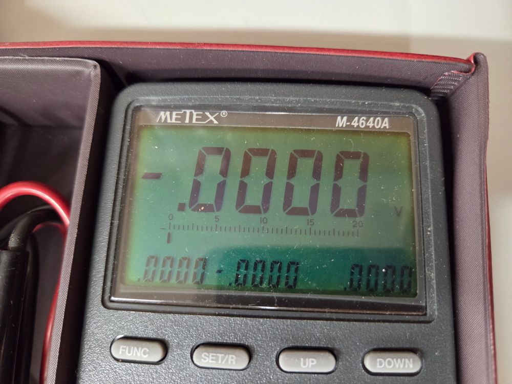 Multimeter Metex (Gebraucht) in Hittnau für CHF 22 – mit Lieferung auf ...