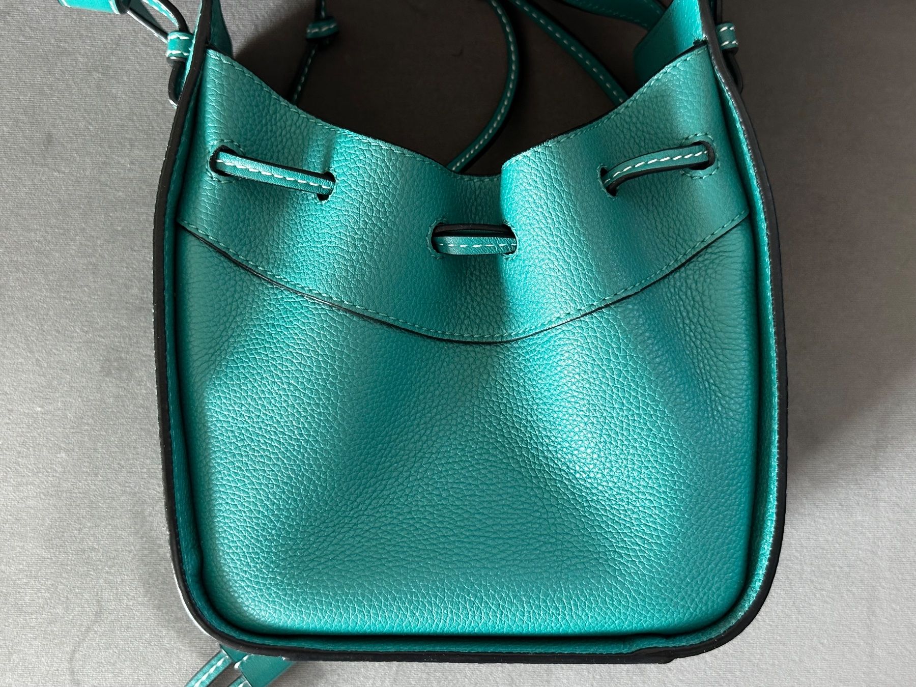 Loewe Taschen für Damen: LOEWE HAMMOCK MINI – Gebraucht aus Wollerau von MX-TS 4