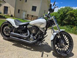 magnifique FXSB Breakout 103 ABS Modifié (bridé 34kw)