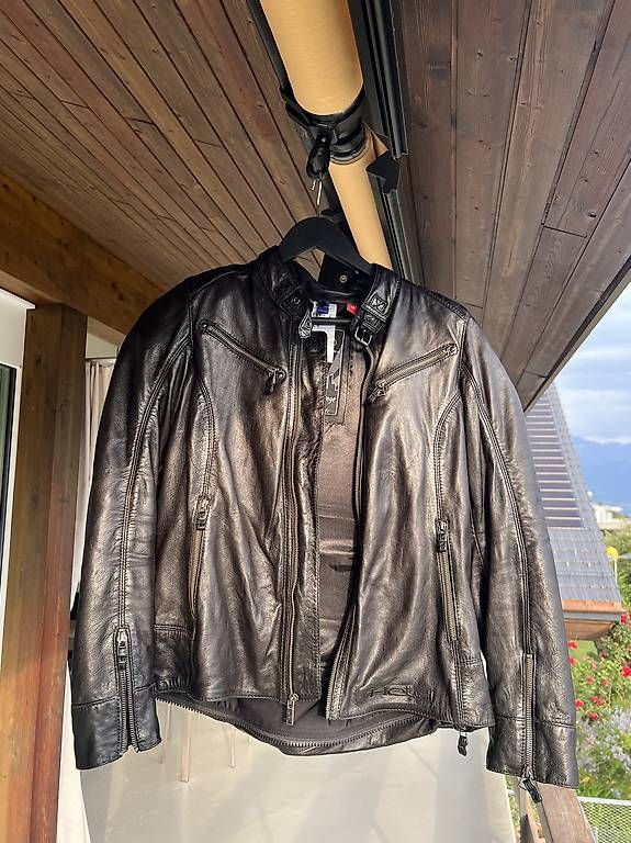 Protezioni & Imbottiture: Leder-Protektoren- jacke mit Protektorenjeans – Usato da Steffisburg venduto da Lina.hofer 1