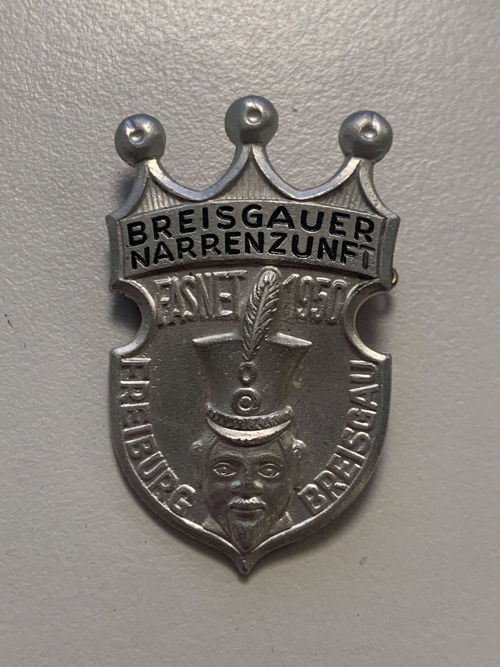 Placchette & Badge: Plakette Breisgauer Narrenzunft 1950 – Usato da Basel venduto da fasnachtsoutlet1965