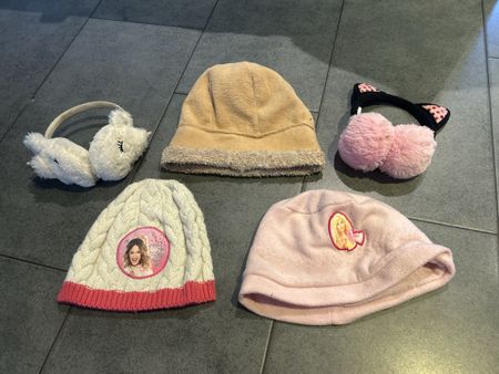 Mädchen Winter Set: Mütze, Ohrenwärmer - Top Zustand!