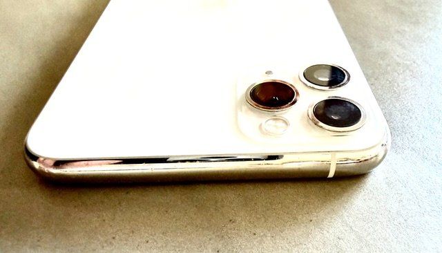 Apple Telefoni cellulari / Smartphones: iPhone 11 Pro Max 256GB – Usato da Wiesendangen venduto da EnricaL 4