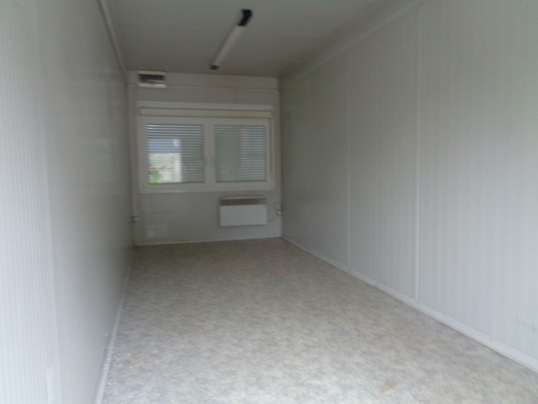 Conteneurs de construction: Container 6 m, isoliert – D'occasion à Alpnach Dorf par vieuxhenri 4