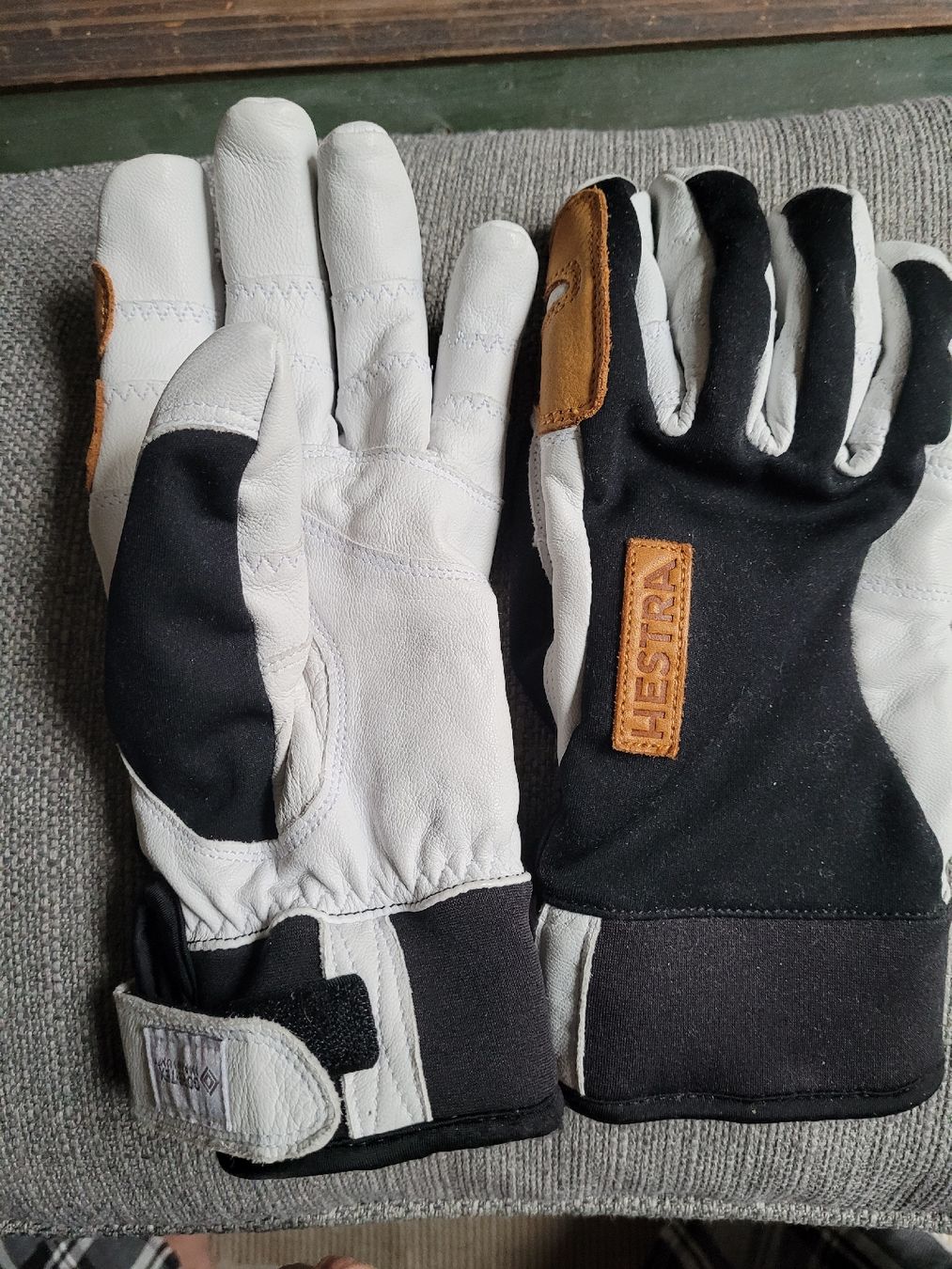 Hestra Guanti & manicotti: Hestra Handschuhe Grösse 10 – Nuovo (secondo la descrizione) da Zürich venduto da Loboso 4